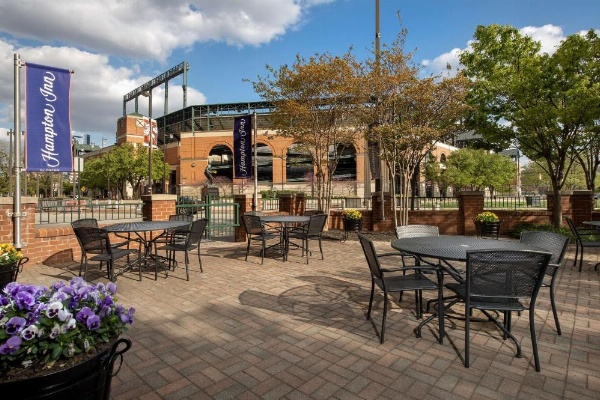 Hampton Inn By Hilton Baltimore-Downtown-Convention Center image 12